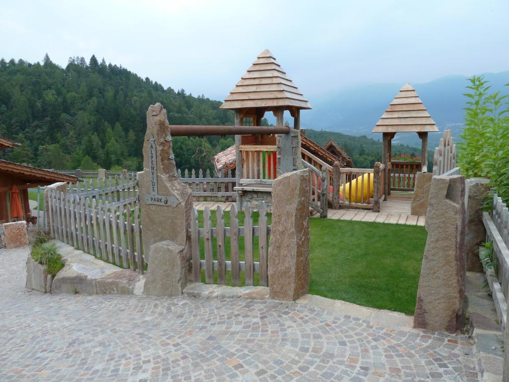 Agriturismo Alpenvidehof Villa Coredo Kültér fotó